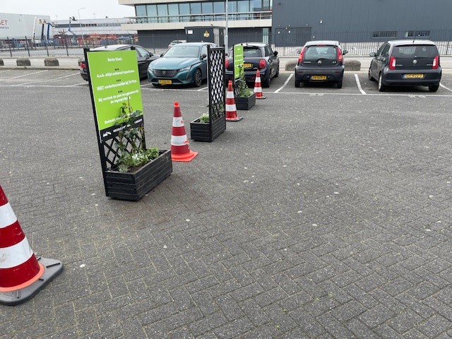 goedkoop-parkeren-eindhoven-airport-comfort-3