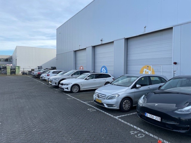 goedkoop-parkeren-eindhoven-airport-comfort-6